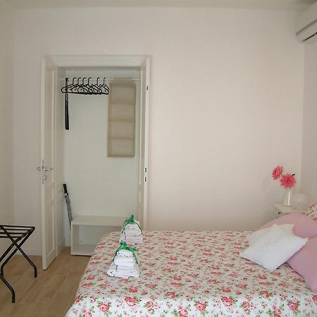 Casa Vacanza Piazza Marconi วัลดอบเบียเดเน ภายนอก รูปภาพ