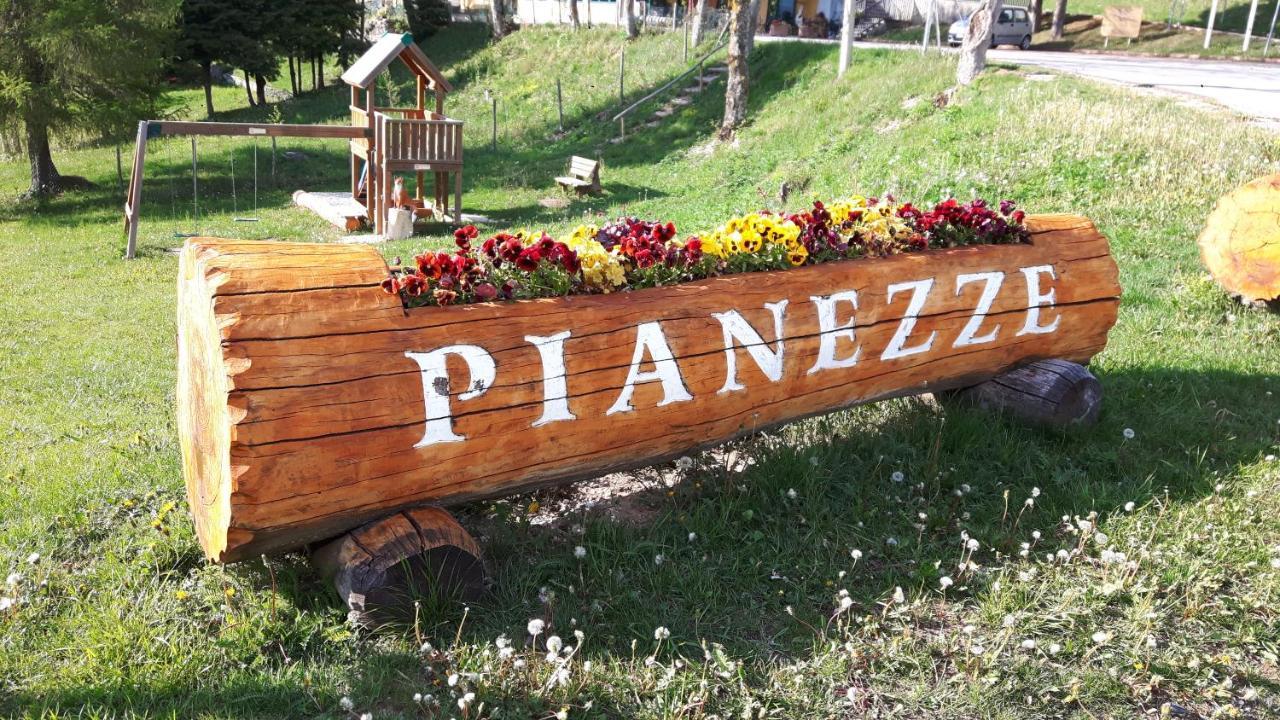 Casa Vacanza Piazza Marconi วัลดอบเบียเดเน ภายนอก รูปภาพ
