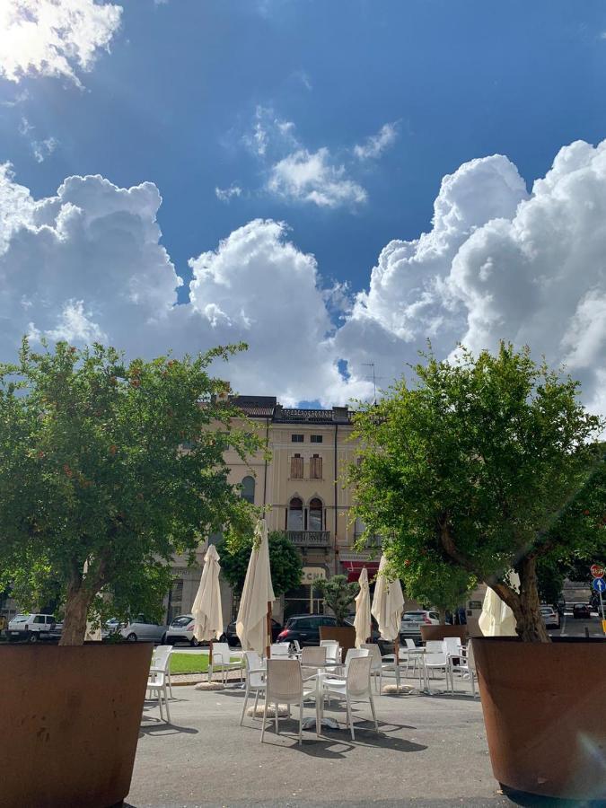 Casa Vacanza Piazza Marconi วัลดอบเบียเดเน ภายนอก รูปภาพ