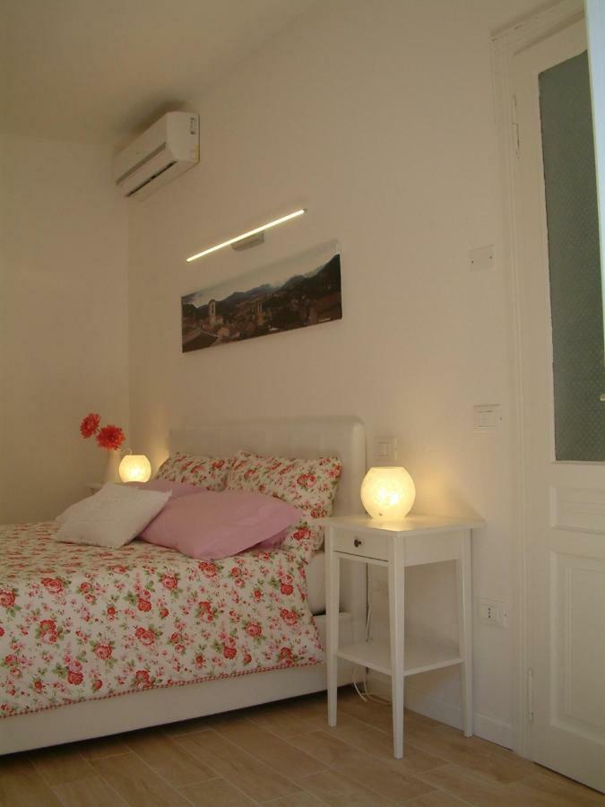 Casa Vacanza Piazza Marconi วัลดอบเบียเดเน ภายนอก รูปภาพ