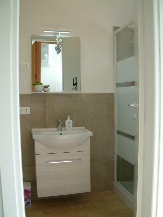 Casa Vacanza Piazza Marconi วัลดอบเบียเดเน ภายนอก รูปภาพ