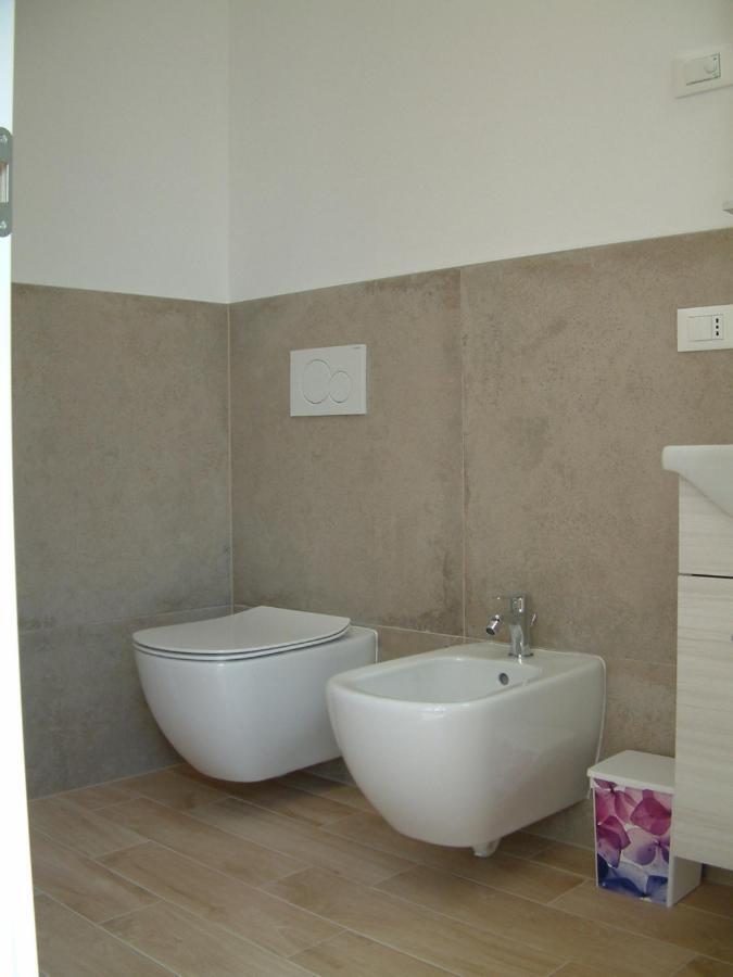 Casa Vacanza Piazza Marconi วัลดอบเบียเดเน ภายนอก รูปภาพ
